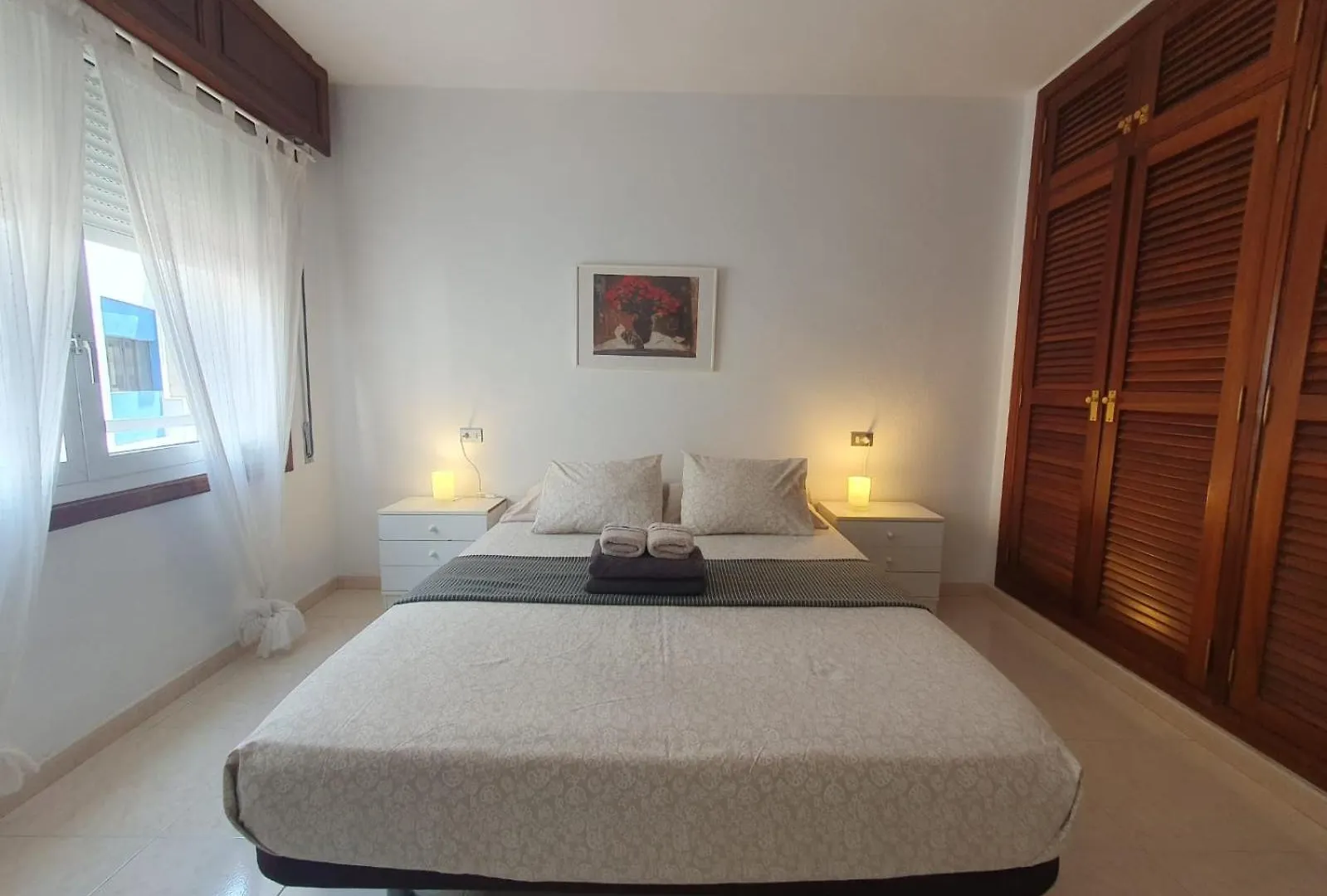Alquilaencanarias El Medano Junto A La Playa contacts